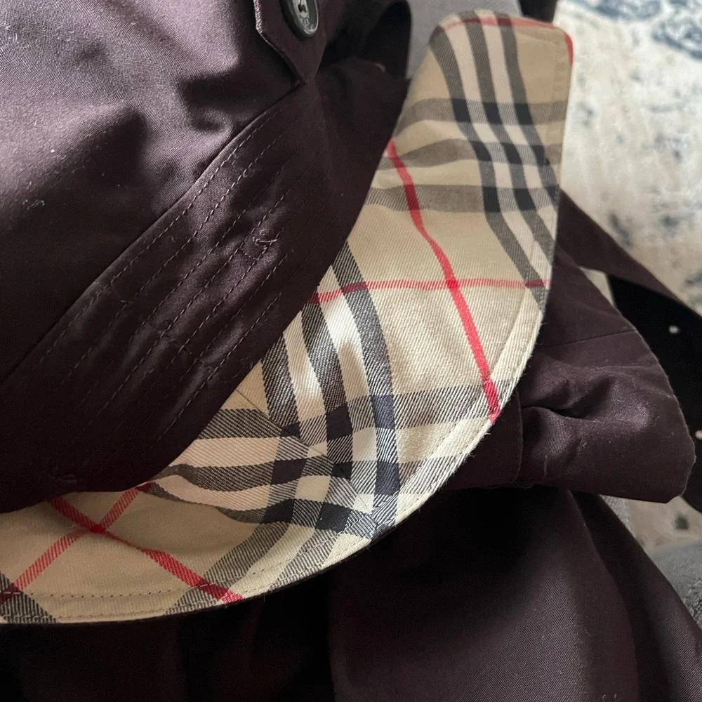 Burberry London Trench Coat Size: S | US 4 classic plaid inside - Picture 8 of 11